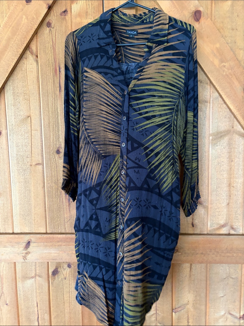 Tanoa Navy & Olive Palm-Print Button-Front Coverup